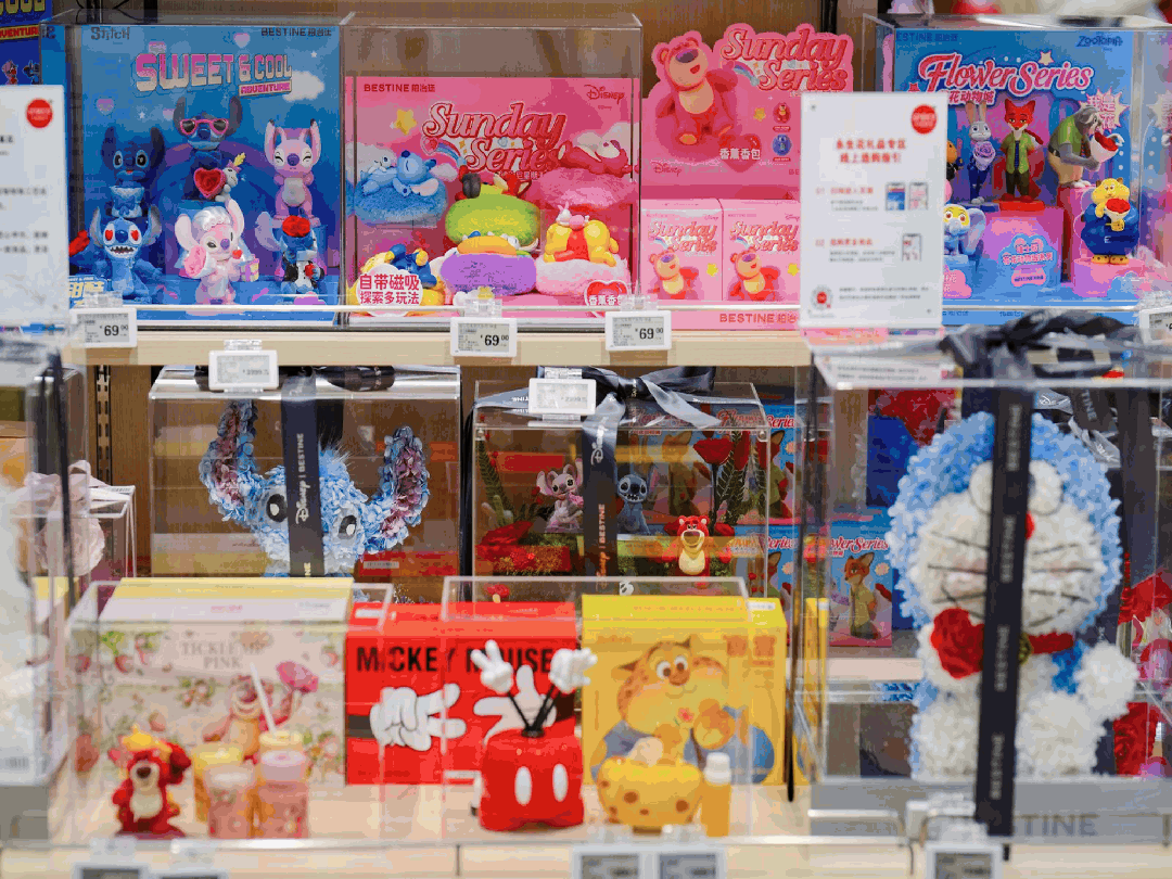 市30最新门店：一年后有哪些迭代？冰球突破平台实探sp@ce天虹超(图3)