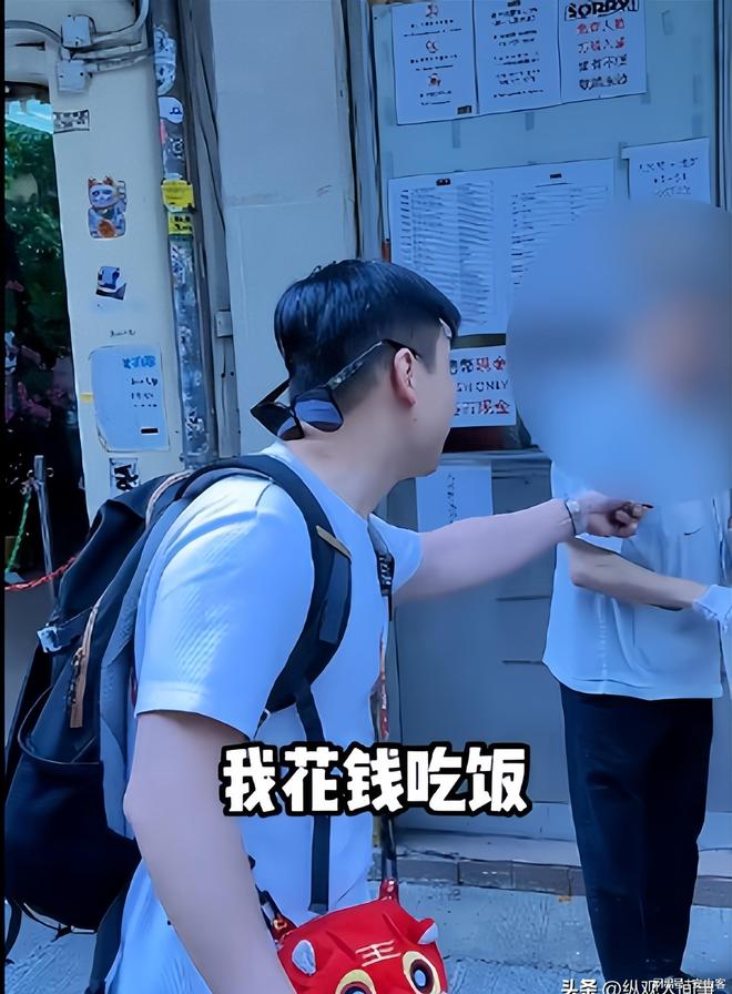 续！多方声讨饭店网友曝和服务员有关冰球突破TVB演员香港探店起冲突后(图5)